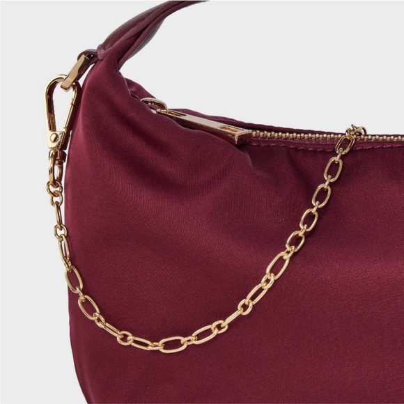 A NEW DAY NWT chain accessory wristlet/phone strap -gold - Picture 3 of 7